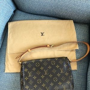 Louis Vuitton Shoulder Bag